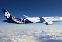 Αεροπλάνο της Air New Zealand πετάει στους αιθέρες