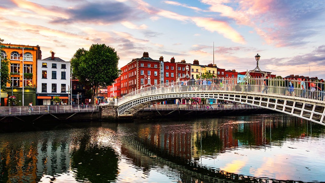 dublin-gefira-panoramiki Δουβλίνο φτηνή πτήση Ryanair πανοραμική πόλης