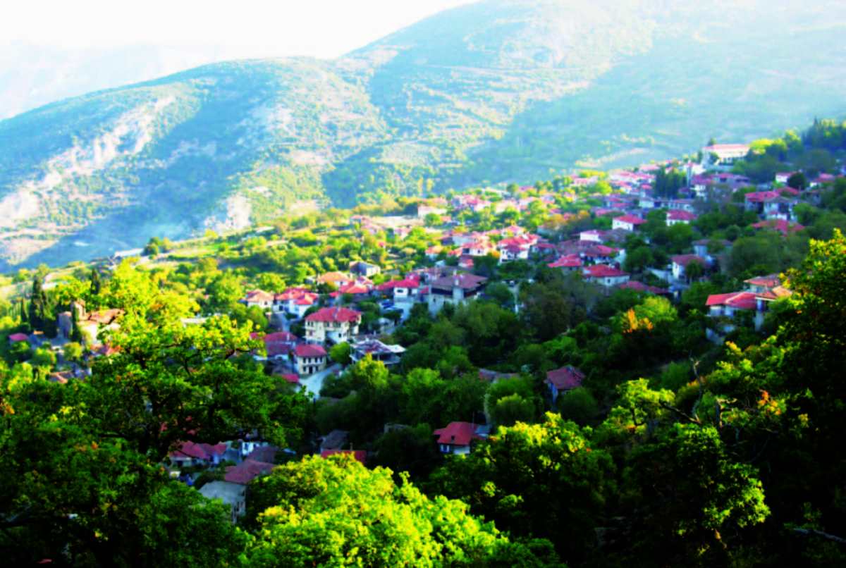 Χωριά στους πρόποδες του Κίσσαβου