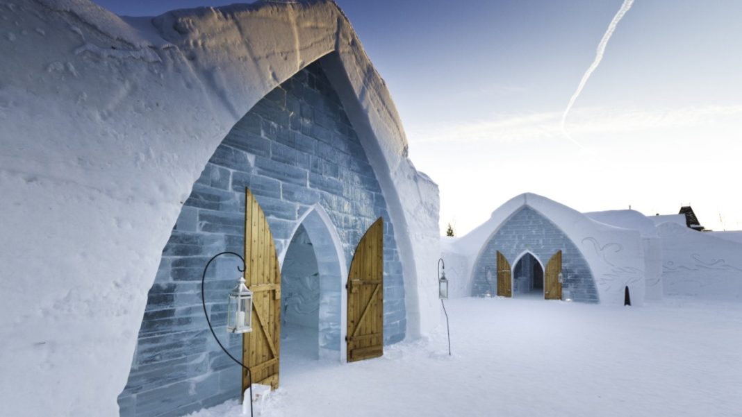 Glace-ice-hotel (1) Ξενοδοχείο από πάγο Καναδάς