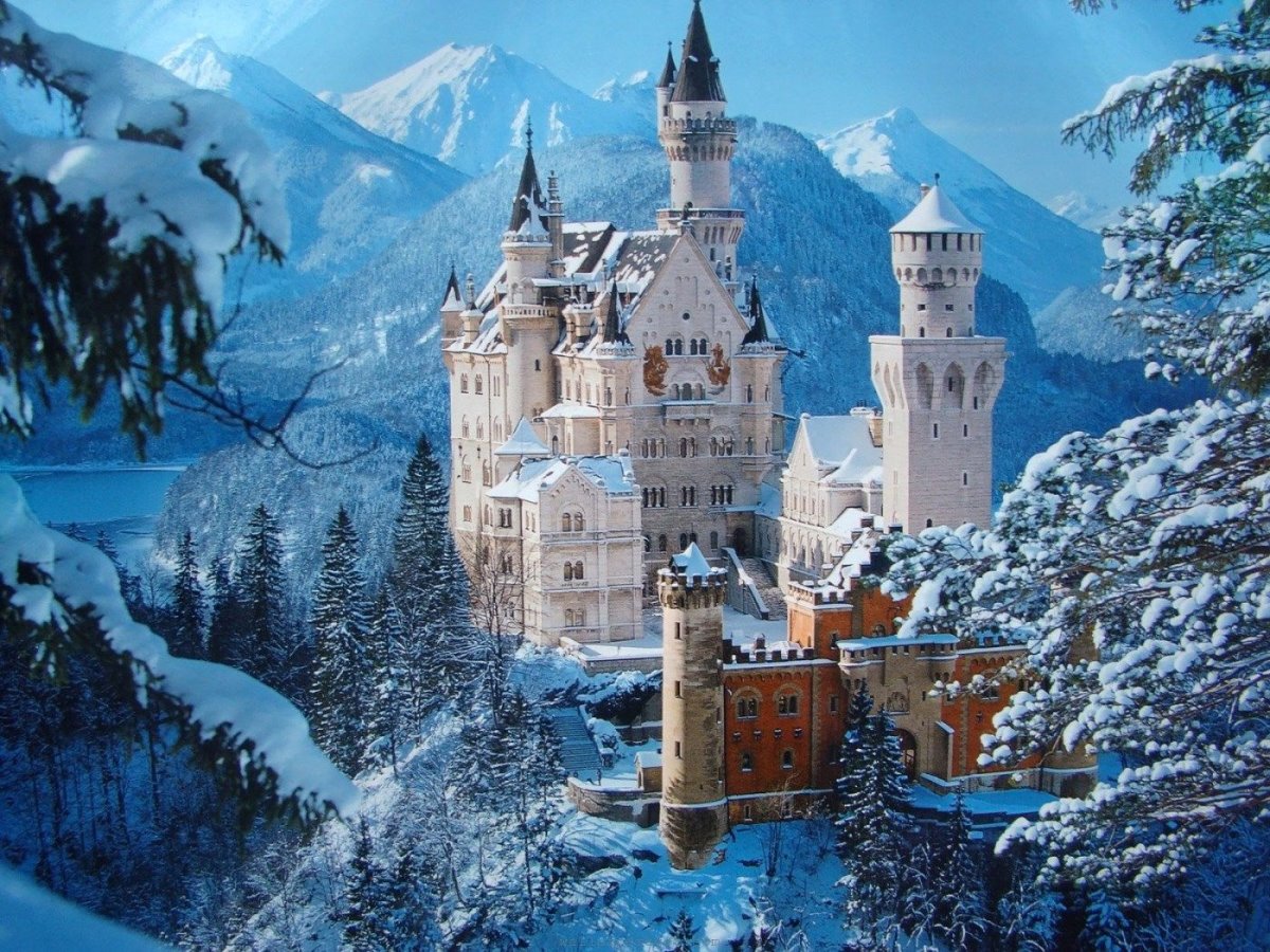 Κάστρο Neuschwanstein χιονισμένο