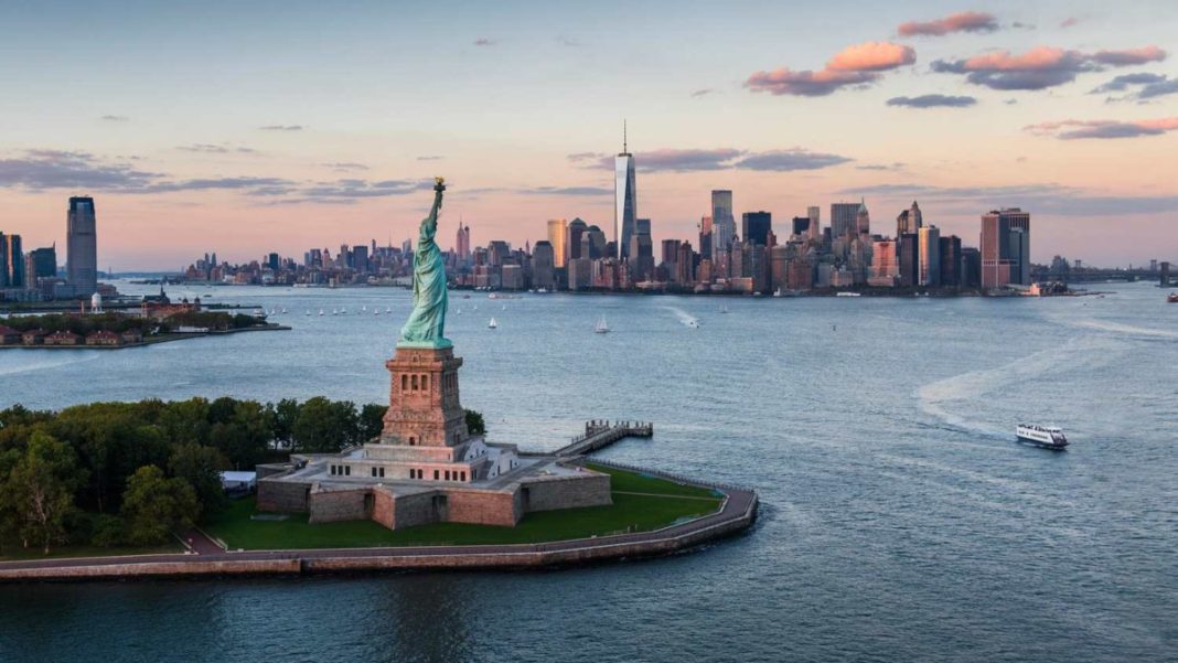 Statue-of-Liberty_USA Άγαλμα της Ελευθερίας, ΗΠΑ