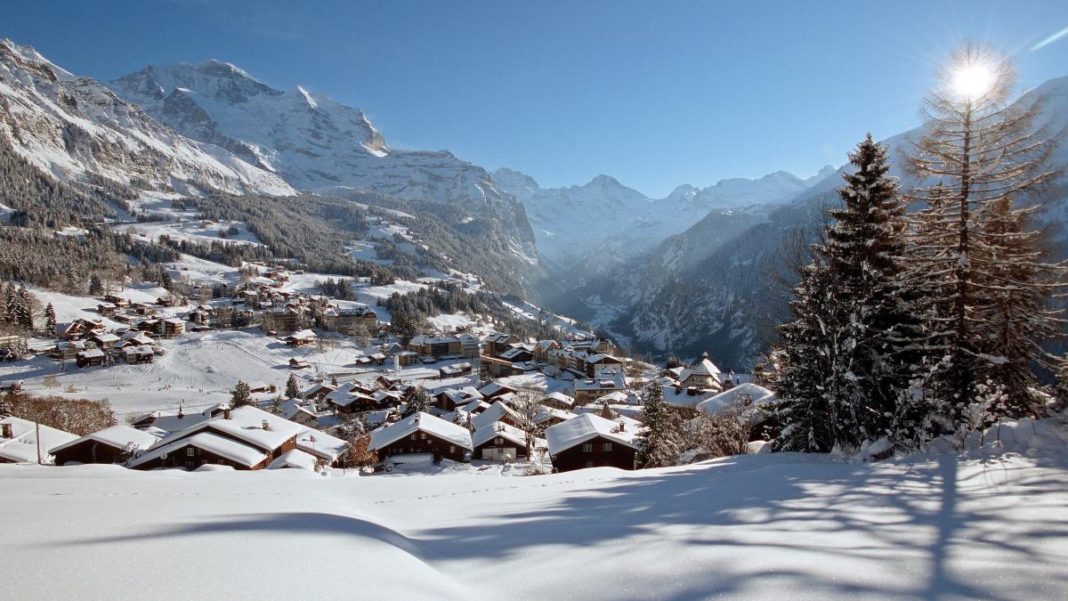 Wengen-xionismeno Wengen, Ελβετία Άλπεις
