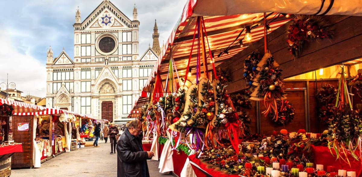 χριστουγεννιάτικες αγορές ανοιχτές στον κόσμο εν μέσω πανδημίας στη Φλωρεντία