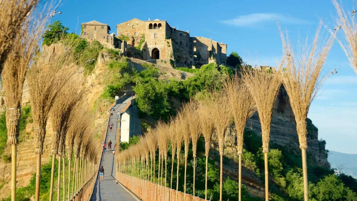 Civita di Bagnoregio χρεώνει είσοδο στην πόλη για τους τουρίστες