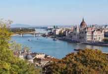 Μερικό lockdown και στην Ουγγαρία