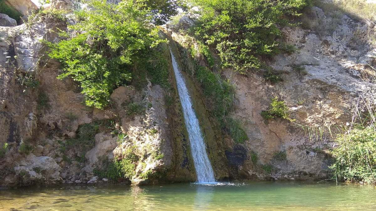 άγνωστοι καταρράκτες στην Ελλάδα Βαλανάρης Αττική κοντινό