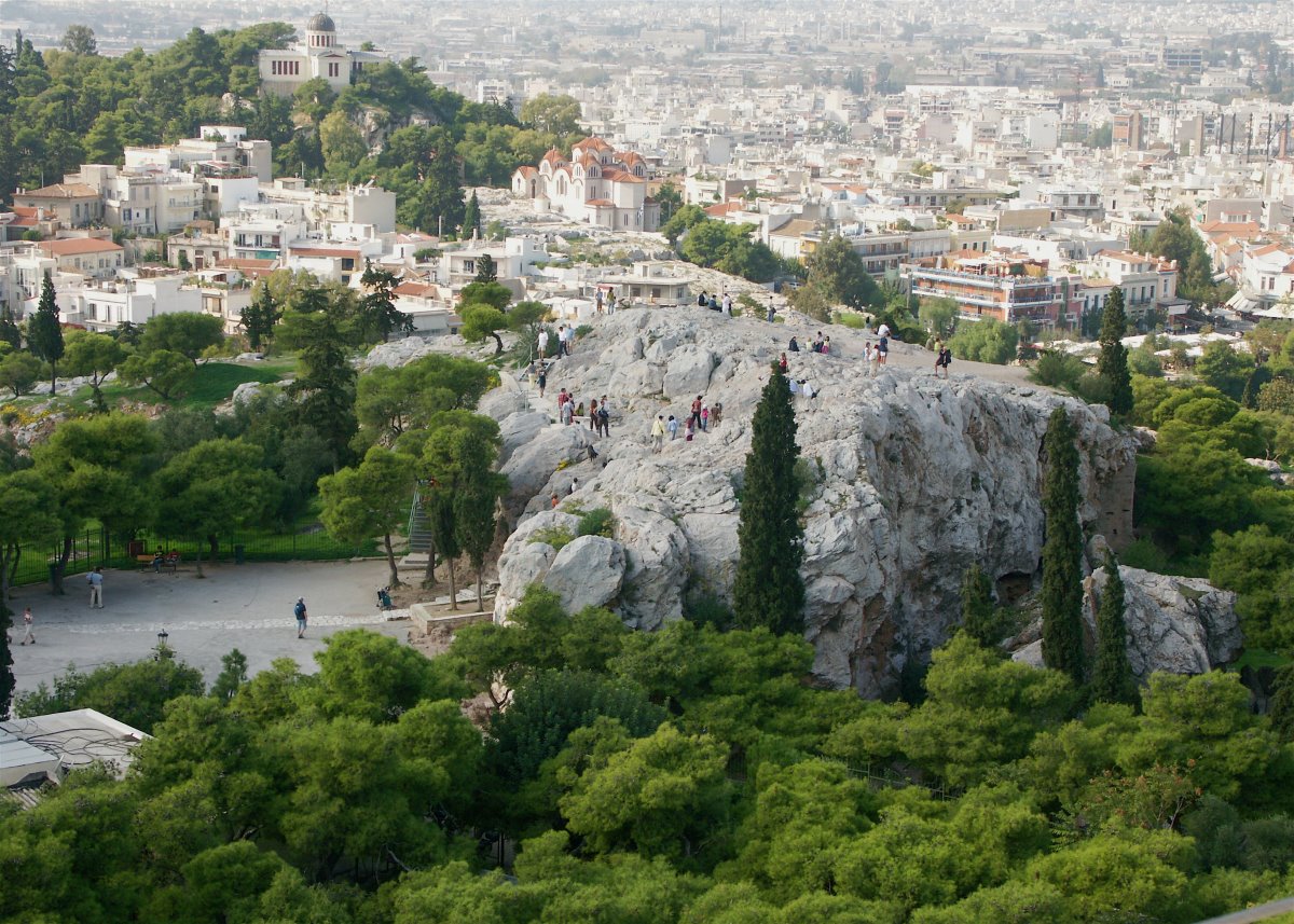 γειτονιά αθήνας για περπάτημα στον Λόφο Αρείου Πάγου