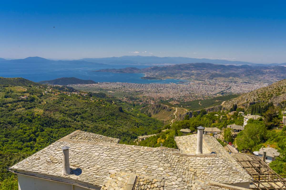 Το «μπαλκόνι του Πηλίου», Μακρινίτσα