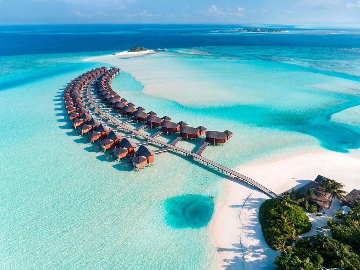 Anantara Resort Μαλδίβες πλωτά μπαγκαλόου στη θάλασσα