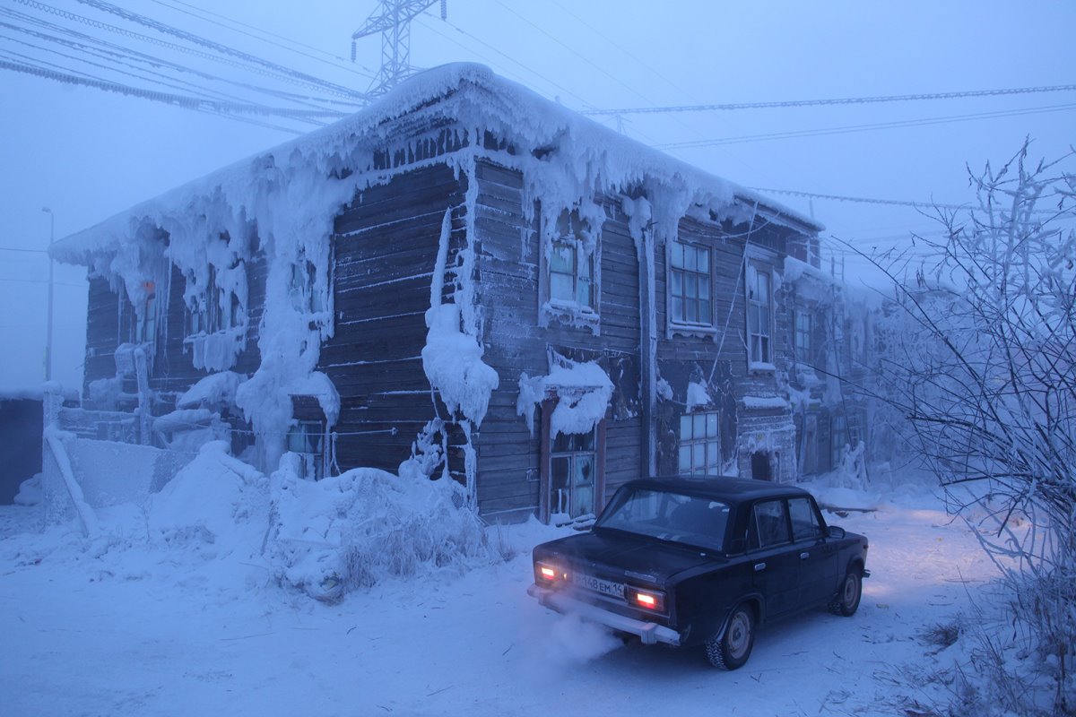 χιόνι στο Yakutsk Σιβηρία κρύα πόλη