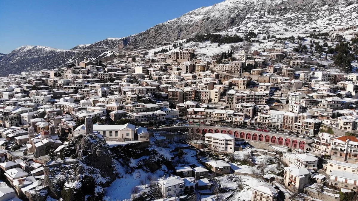 Αράχωβα χιονισμένη