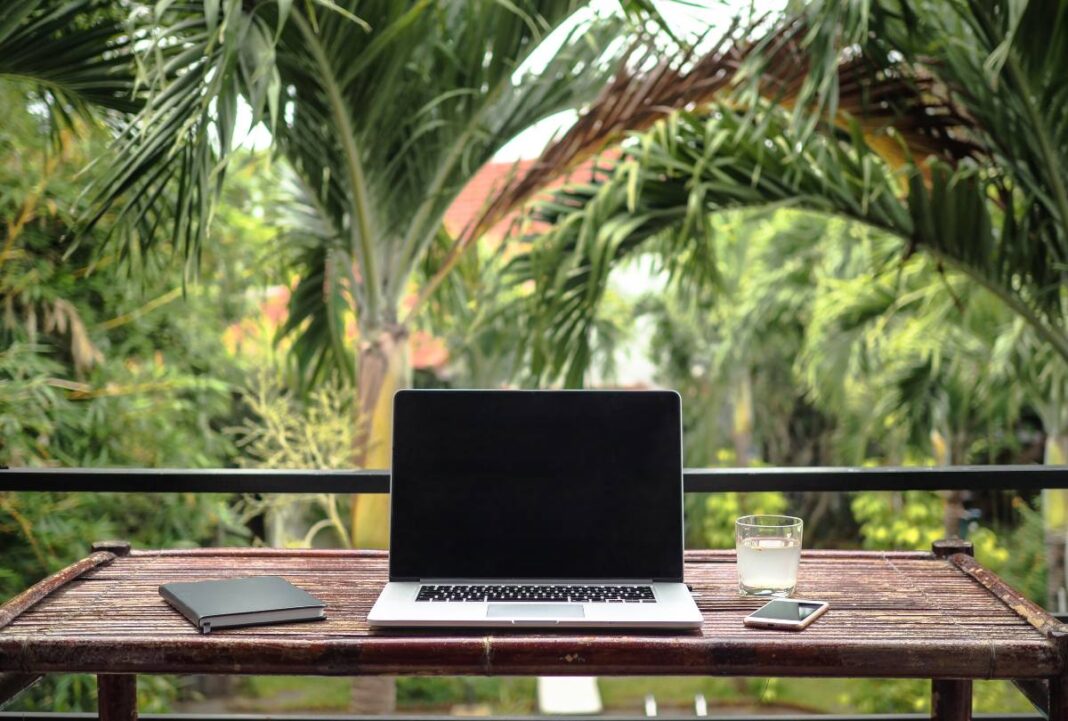 digital-nomads Digital nomads τάση στο ταξίδι