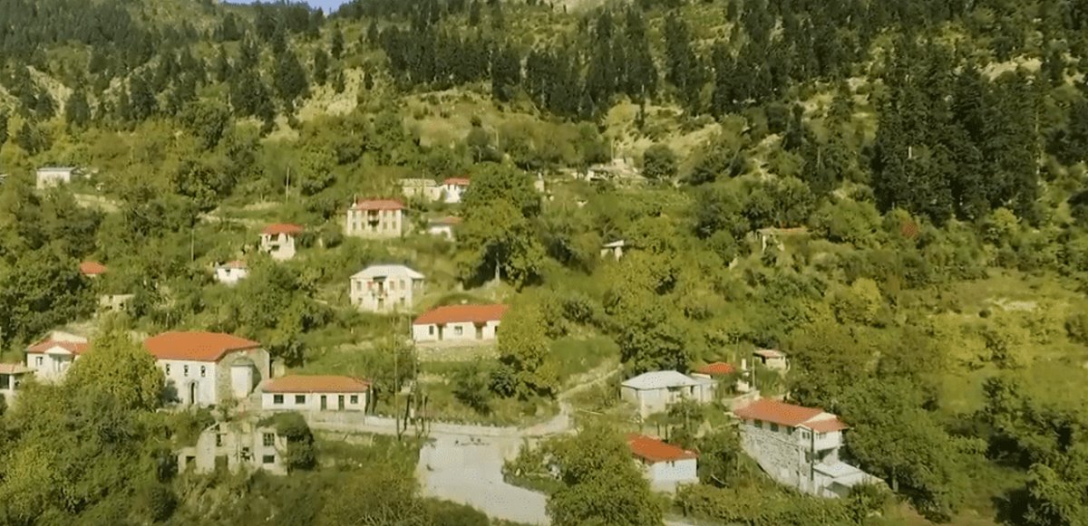 Ευρυτανία: Η Μαυρομμάτα - Ο άγνωστος ορεινός οικισμός μέσα στα έλατα! 
