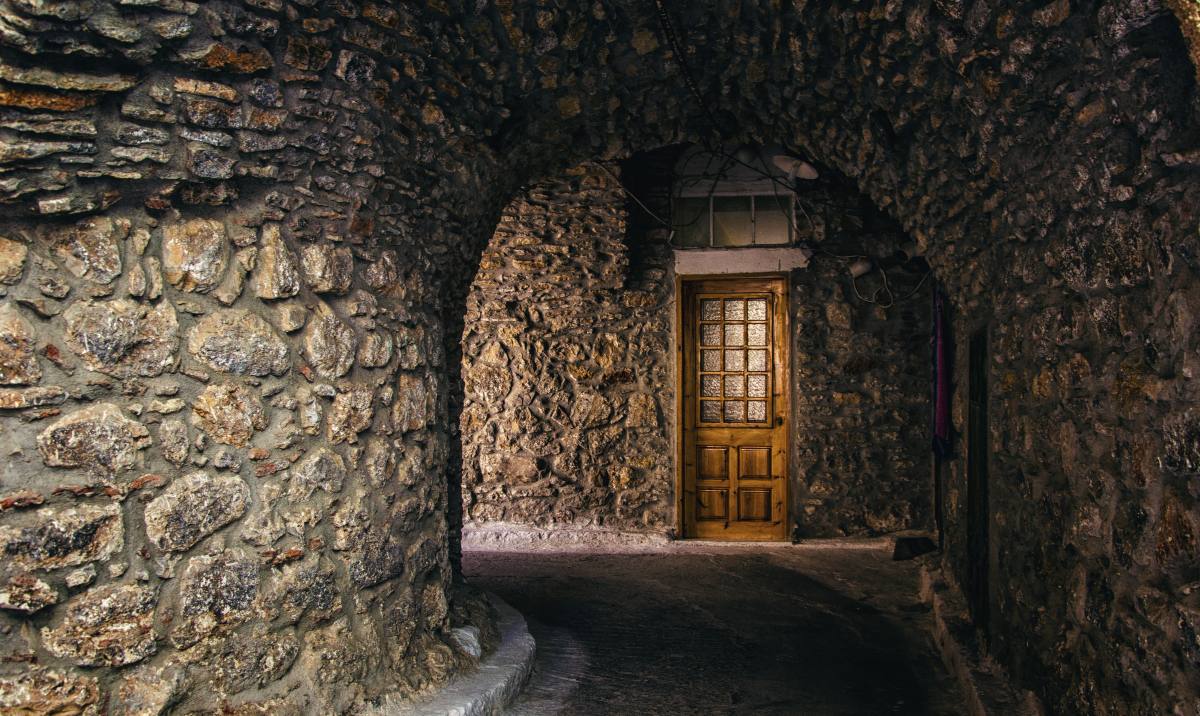 Μεστά, το χωριό της Χίου που μοιάζει με λαβύρινθο