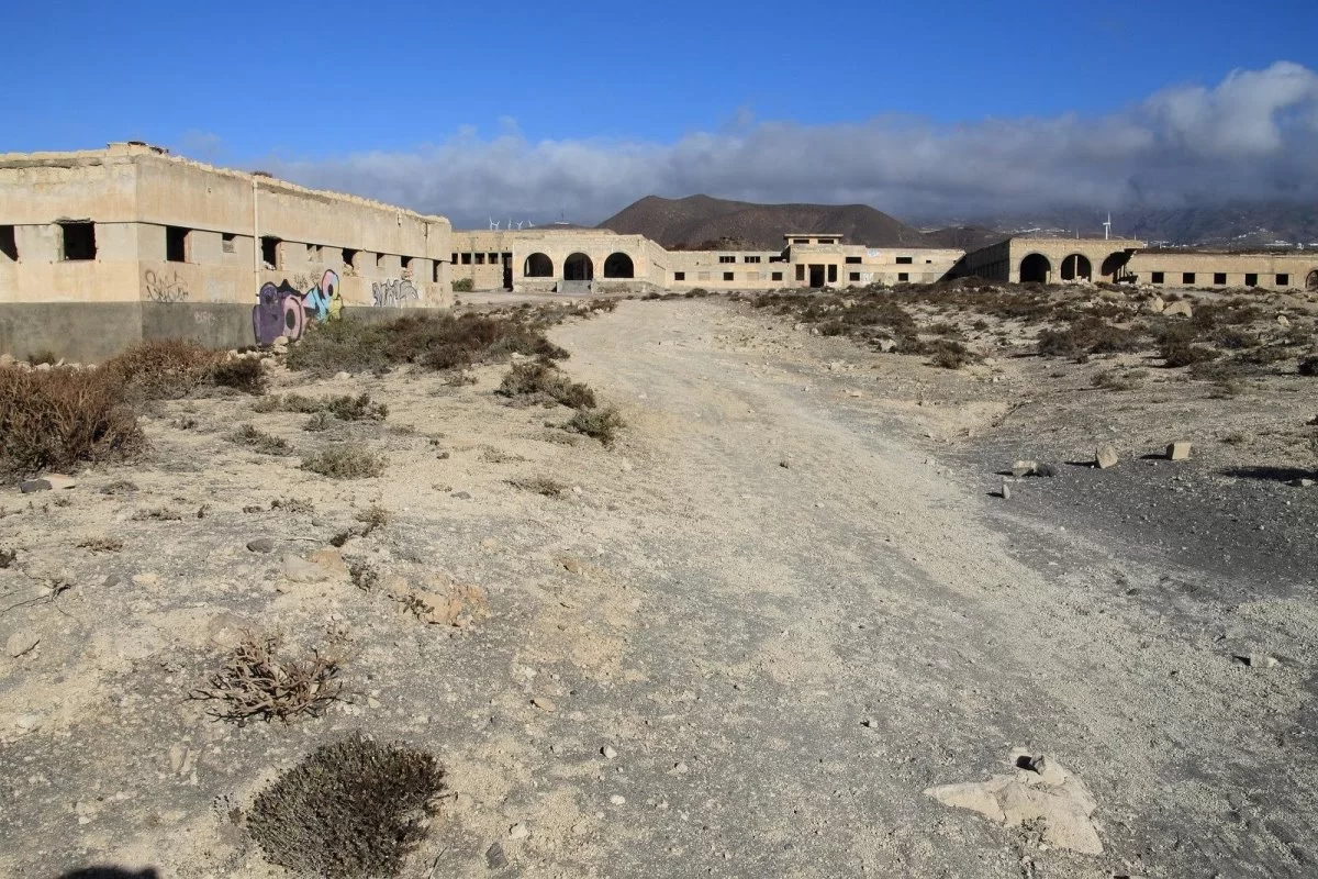 έρημη πόλη Sanatorio de Abona στην τενερίφη