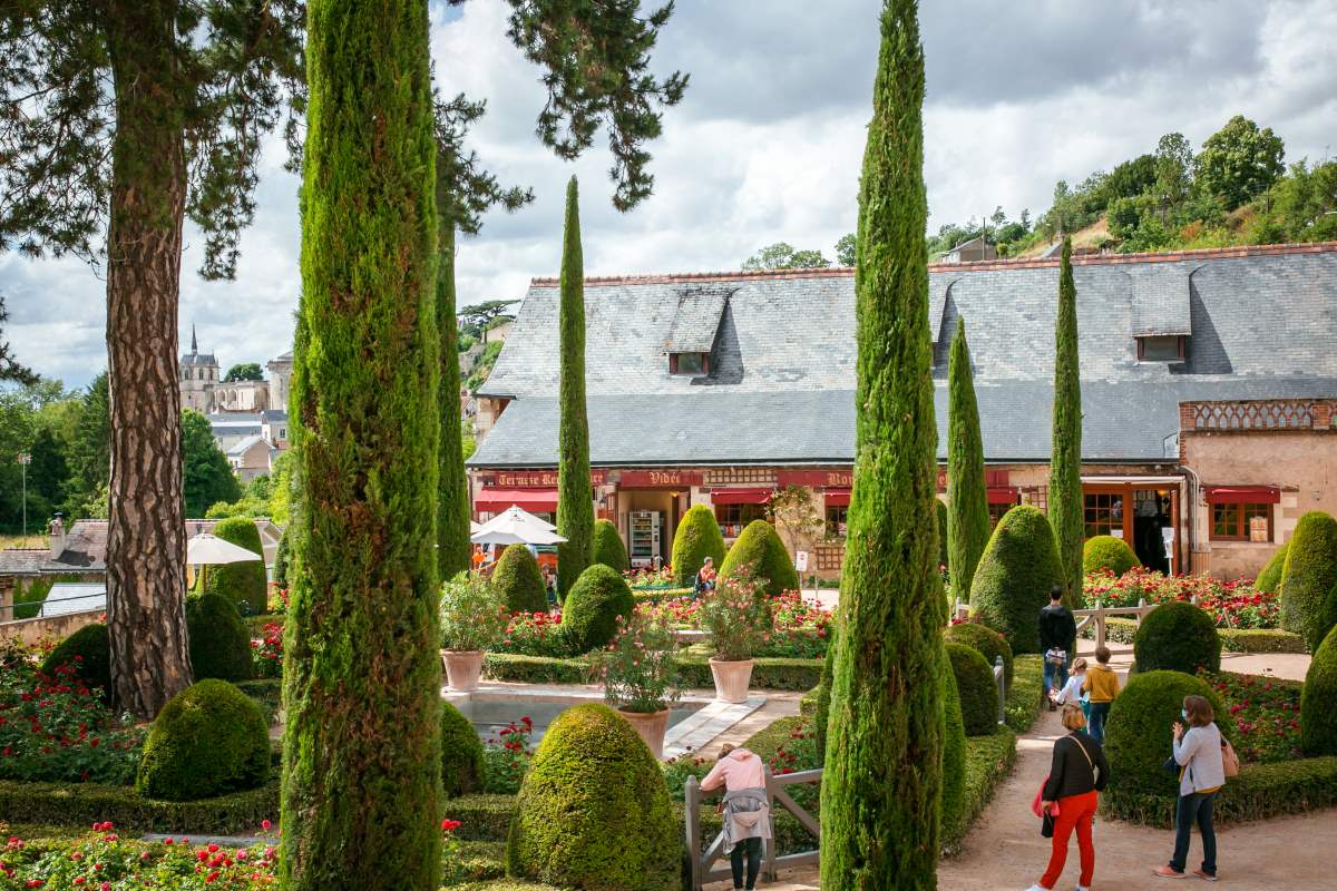 Εξωτερικοί χώροι του πύργου Clos Lucé Γαλλία