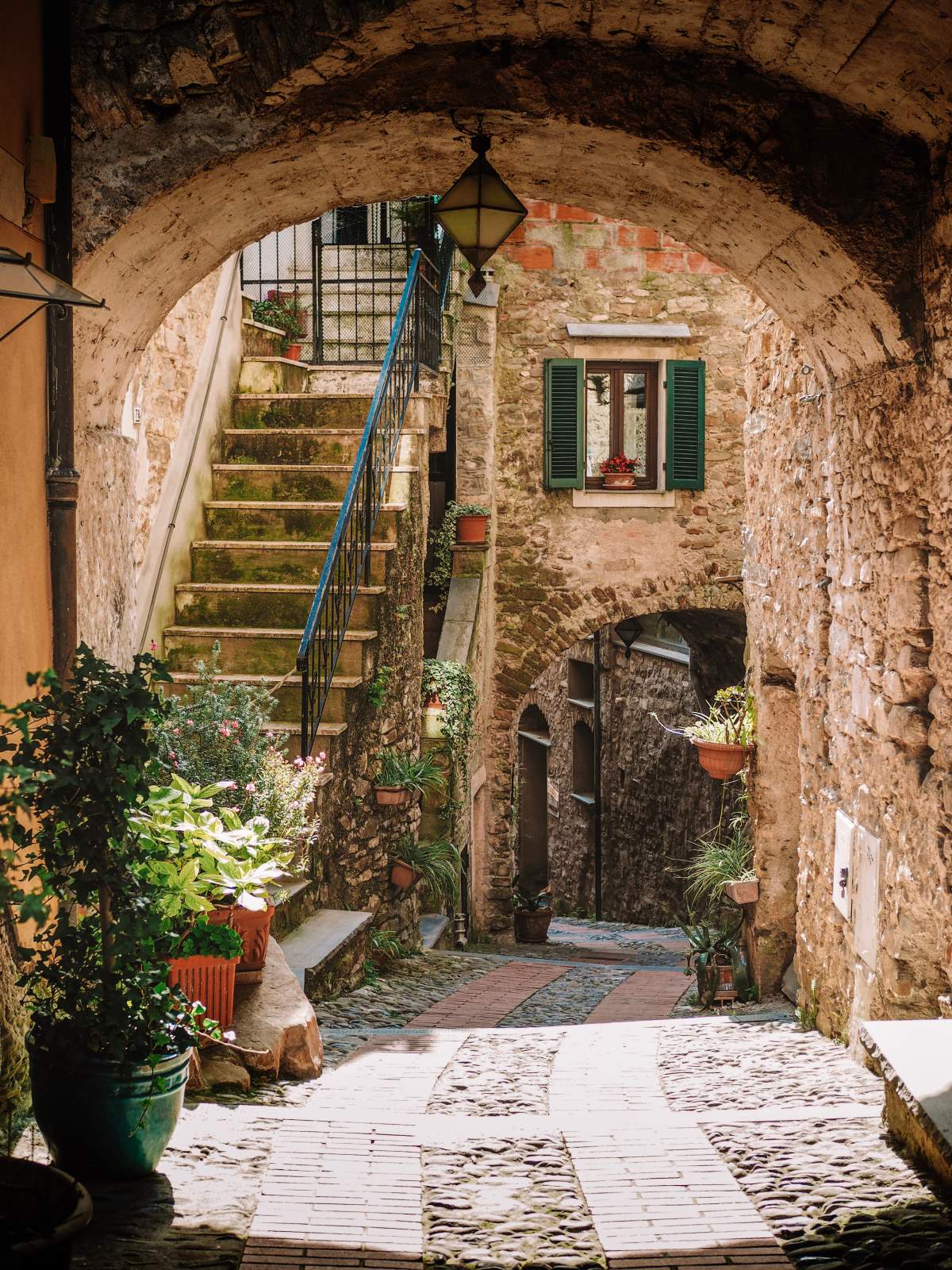 Dolceacqua μεσαιωνικό χωριό, δυτική Λιγουρία