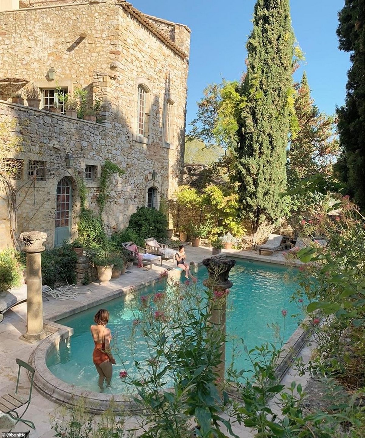 Airbnb Stone Cottage, Saint Victor la Coste, Provence, Γαλλία