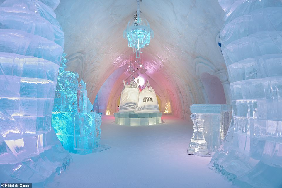 To lobby στο Hotel De Glace