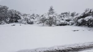 Κακοκαιρία «Ελπίδα»: Έρχεται ψύχος και χιόνια – Θα το στρώσει στο κέντρο της Αθήνας