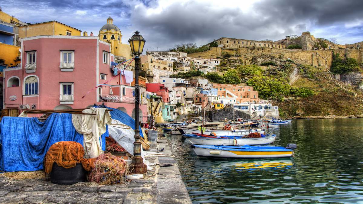 Procida Νάπολι