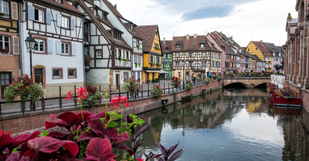 colmar-1068x557.jpg