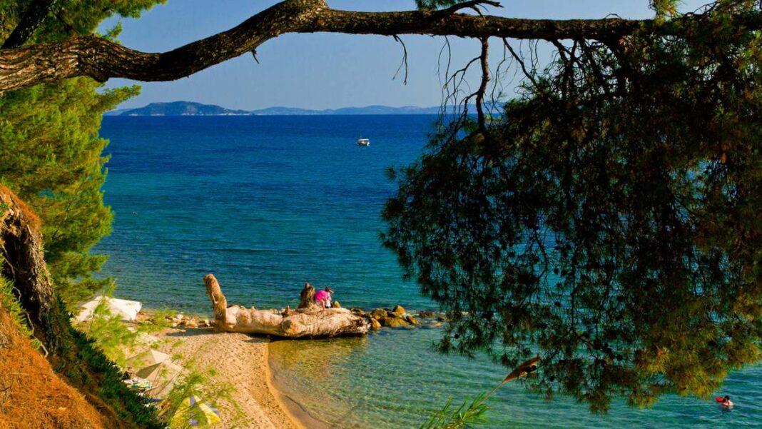 paralies-mystikes-kentriki Μυστικές ευρωπαϊκές παραλίες Χαλκιδική