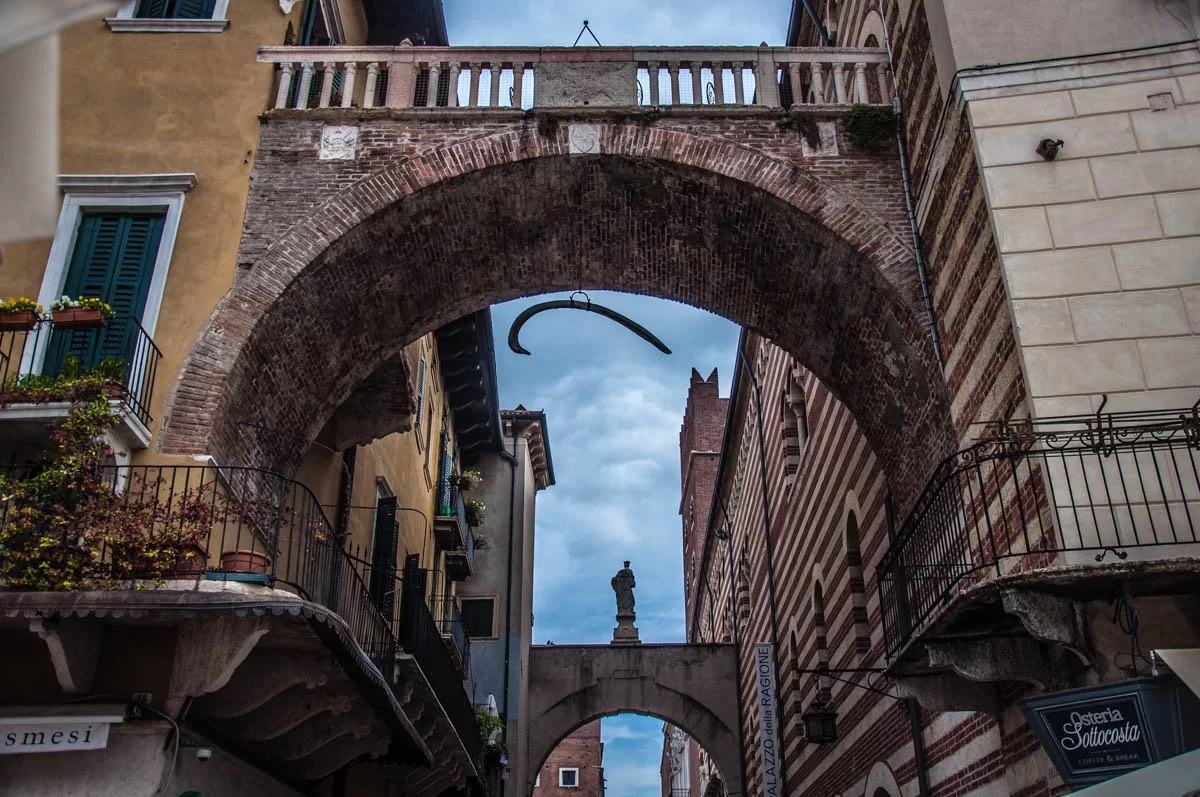 Βερόνα Arco della Costa