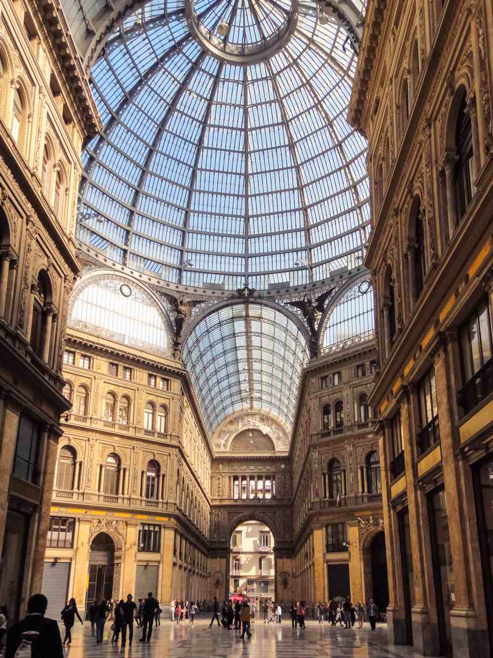 Νάπολη, Galleria Umberto