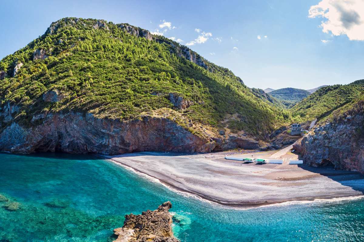 Petali-Beach-Evia These are the 12 most beautiful beaches of Evia