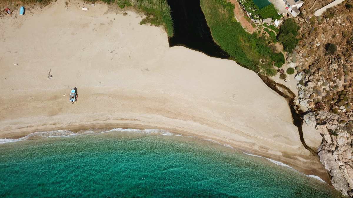 Παραλία Ποτάμι, Νότια Εύβοια