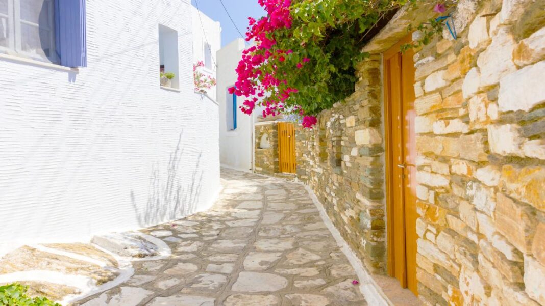 Τα ελληνικά νησιά με τα ομορφότερα χωριά - Τήνος