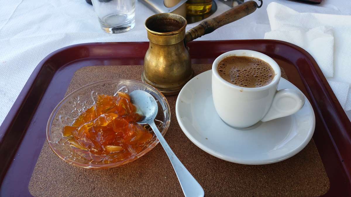 Σίφνος - Γλυκό του κουταλιού κολοκύθα & ελληνικός καφές