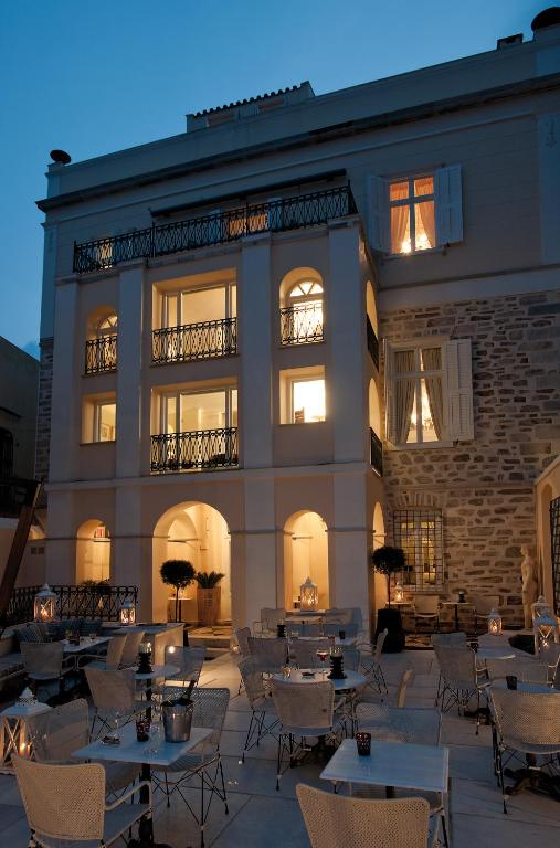 Hotel Ploes Σύρος δείπνο