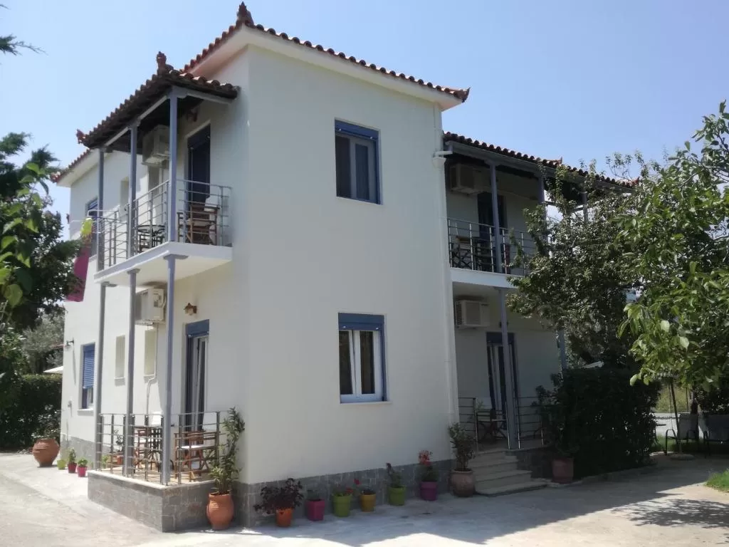 Rastoni Guest House Skopelos - ktirio