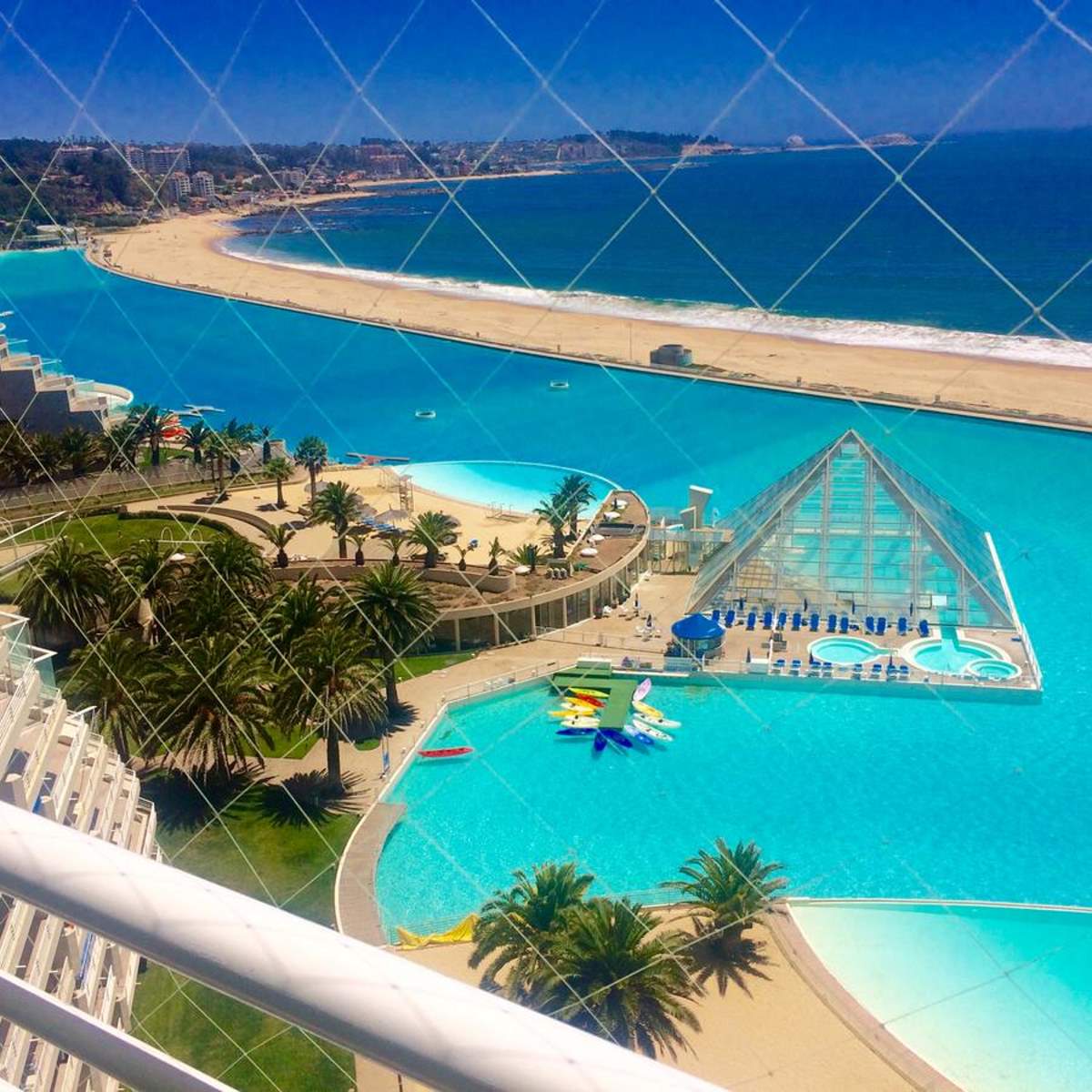 η μεγαλύτερη πισίνα του κόσμου San Alfonso, Χιλή