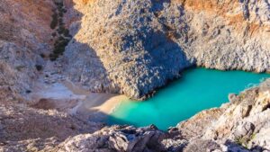 Ο παράδεισος στην Ελλάδα έχει όνομα «σατανικό» και είναι στα Χανιά!