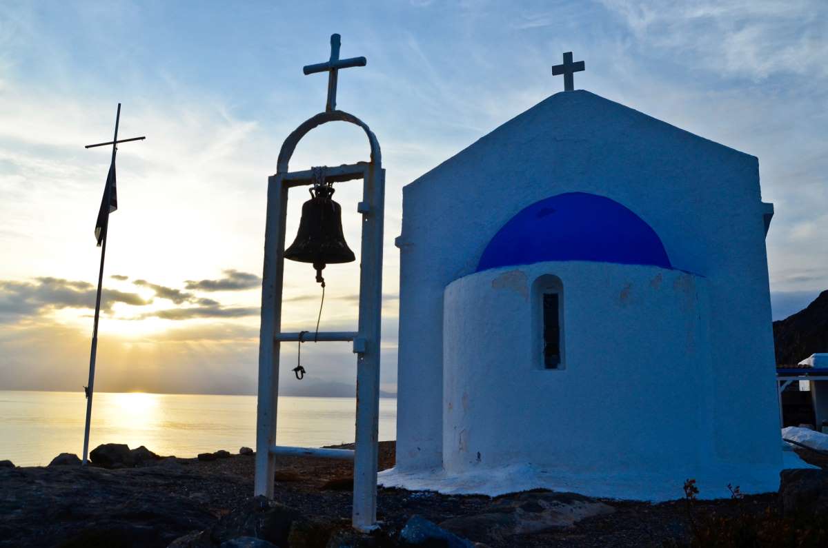 Νησάκι Δία ή Ντία, Χερσόνησος Κρήτη