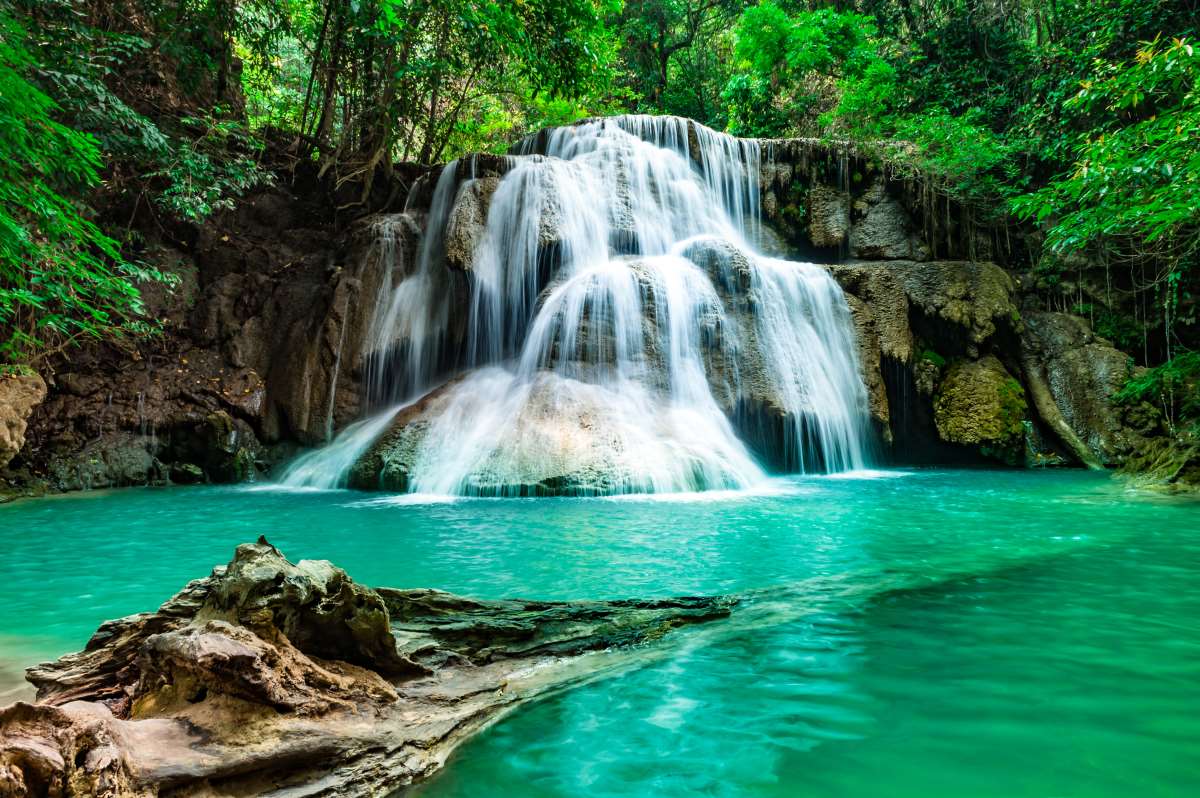 Erawan Falls, Erawan National Park, Ταϊλάνδη