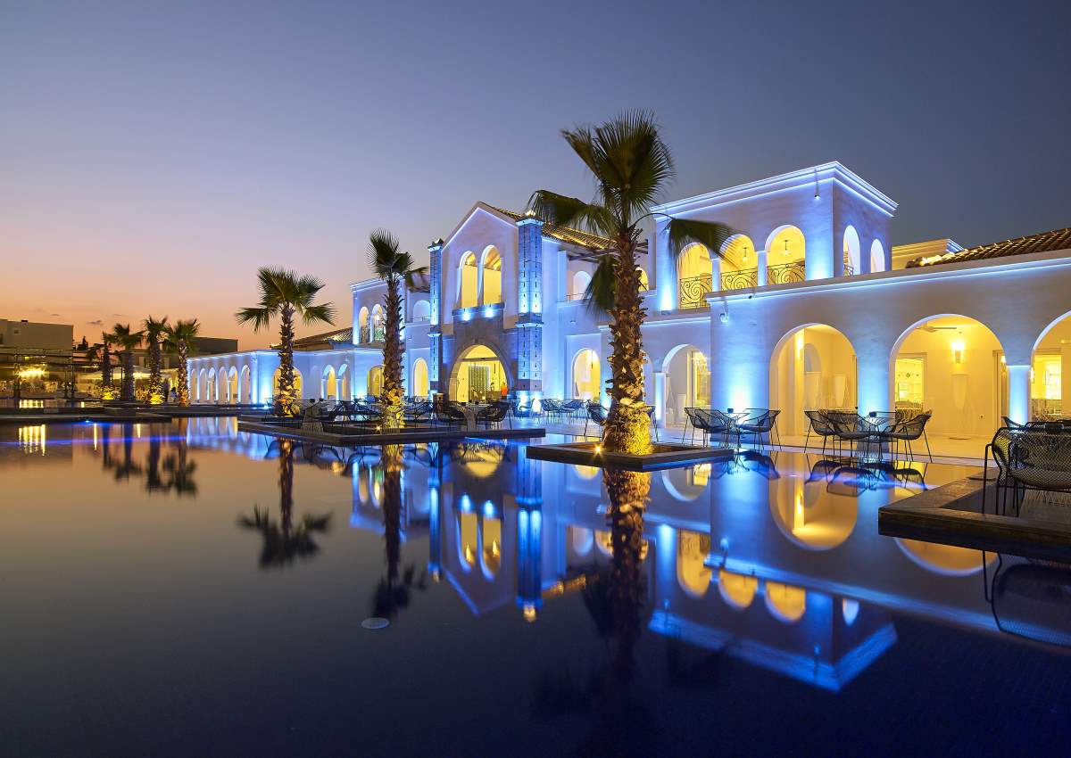 Anemos Luxury Grand Resort: