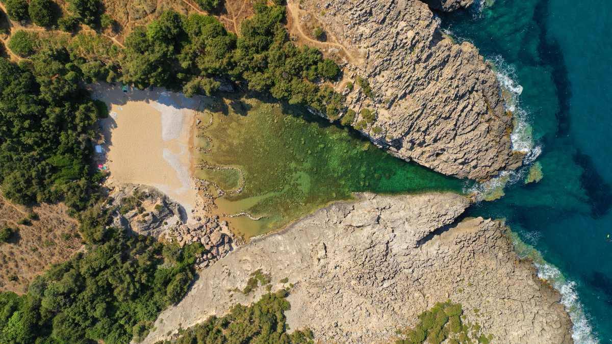 Παραλία Γλώσσα Πελοπόννησος