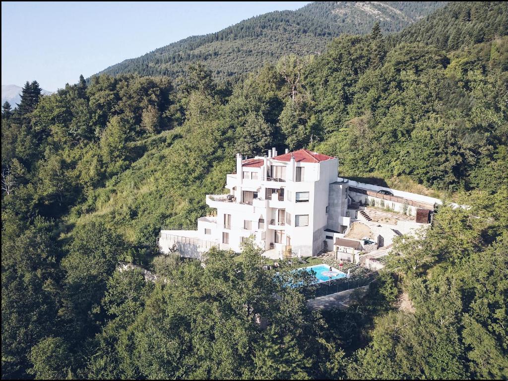 Forest Suites Boutique Hotel