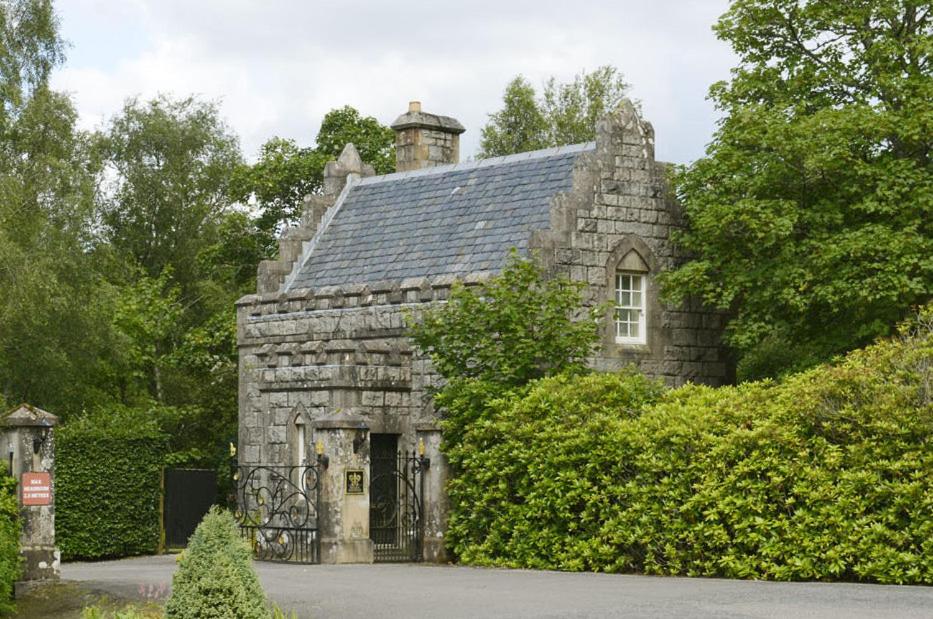 Inverlochy Castle Hotel