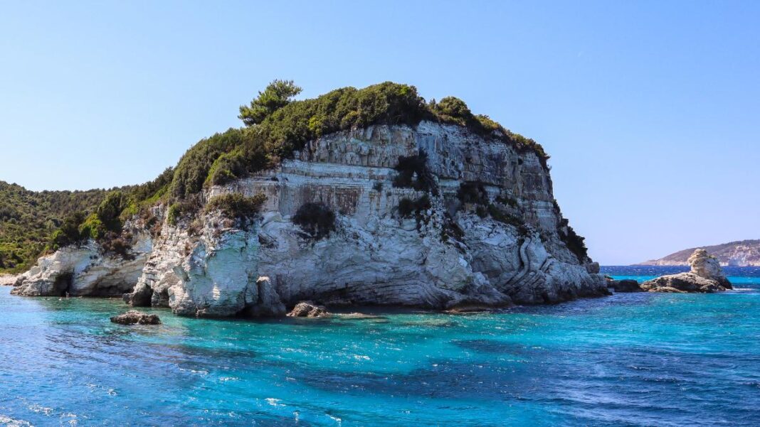 Antipaxoi