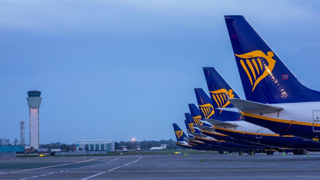 Ryanair (1)