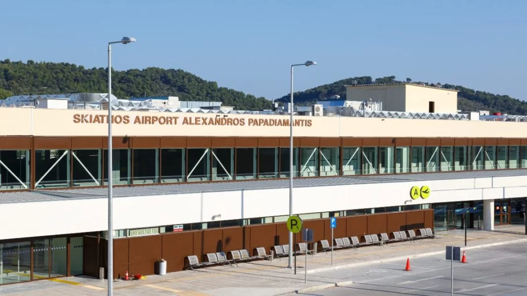 Skiathos airport Αεροδρόμιο Σκιάθου