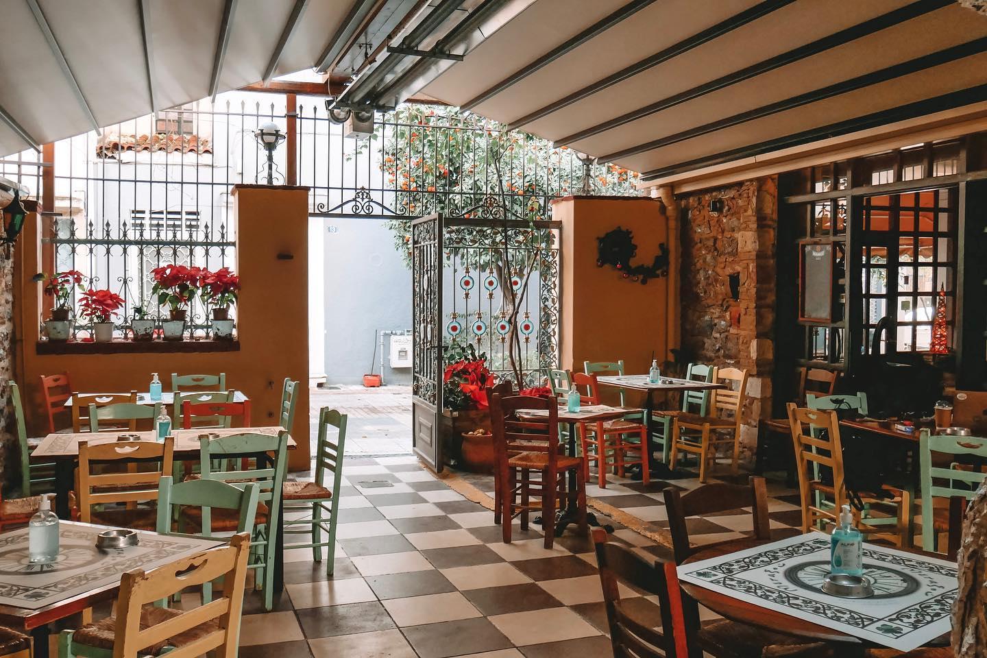 10 μέρη στην Αθήνα για να φας ωραίο μπακαλιάρο σκορδαλιά