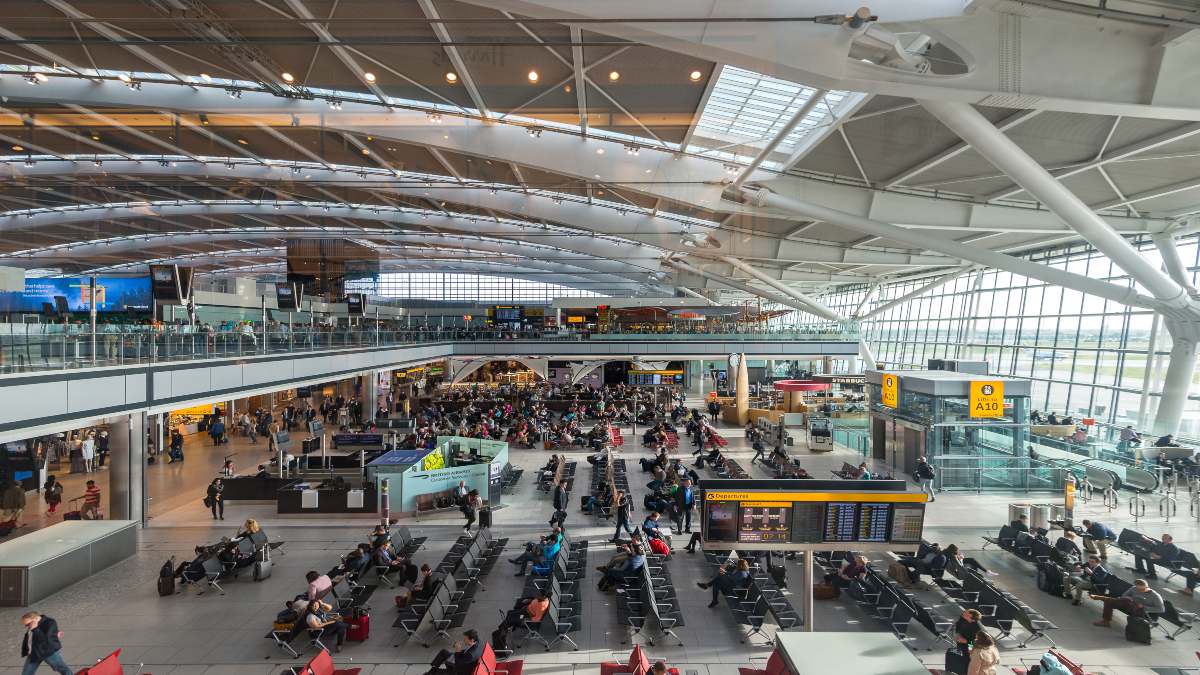 Kαθυστερήσεις πτήσεων: Τα αεροδρόμια πιστεύουν ότι η τεχνητή νοημοσύνη μπορεί να είναι η απάντηση
