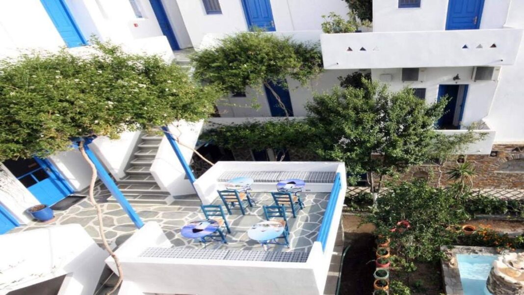 Meltemi hotel Kythnos